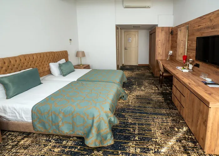 Hotel Dome & Casino At Kyrenia Kyrenia (Northern Cyprus)